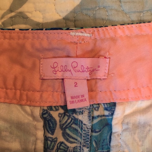 Lily Pulitzer Callahan shorts - Picture 2 of 3